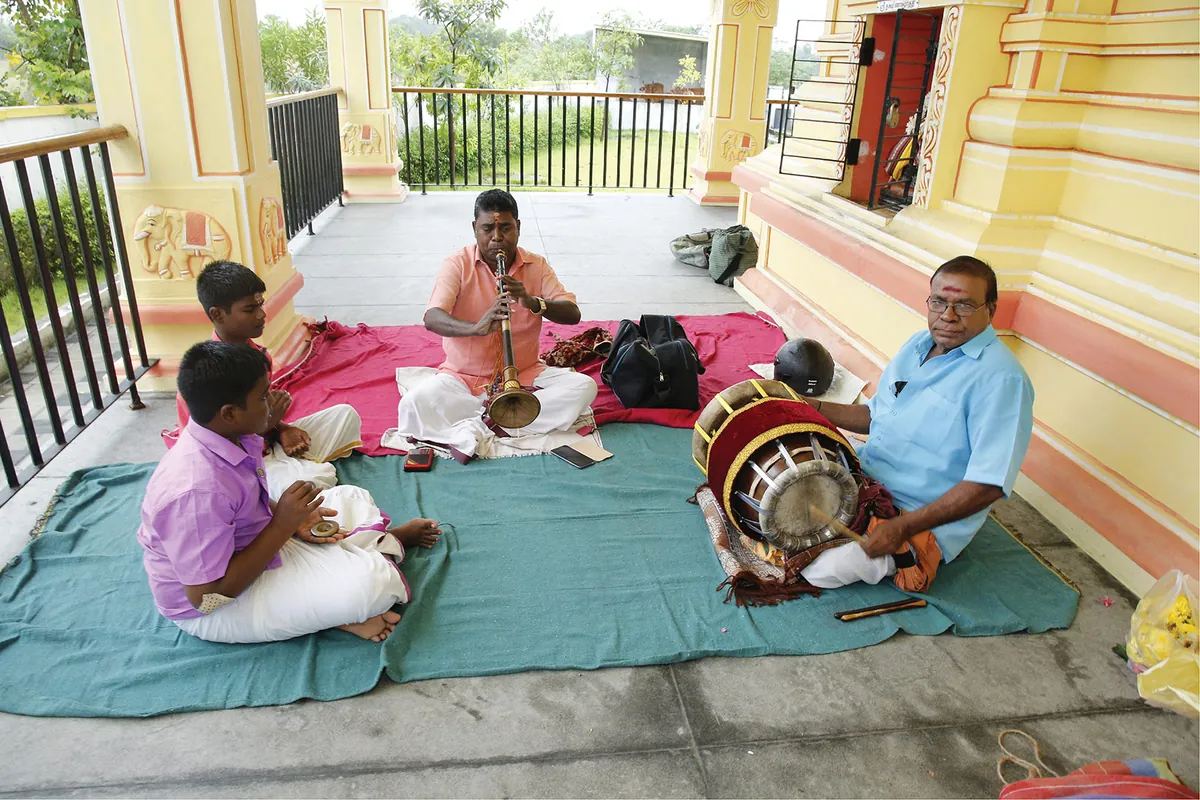 At the temple at Lancor Harmonia